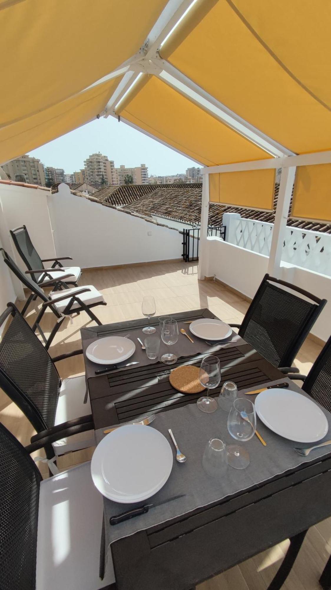 Fuengirola Terrace公寓 外观 照片
